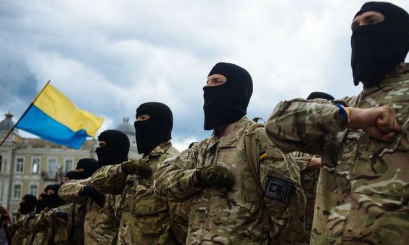 Українським бійцям ставлять ультиматуми і не відпускають додому