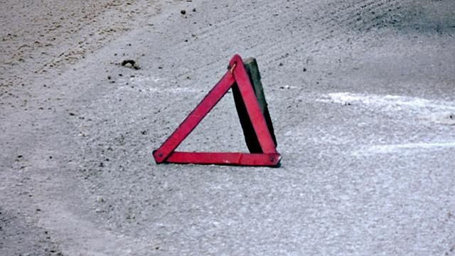 Масштабна ДТП у Києві: зіткнулися вантажівка і два мікроавтобуси Масштабна ДТП у Києві: зіткнулися вантажівка і два мікроавтобуси