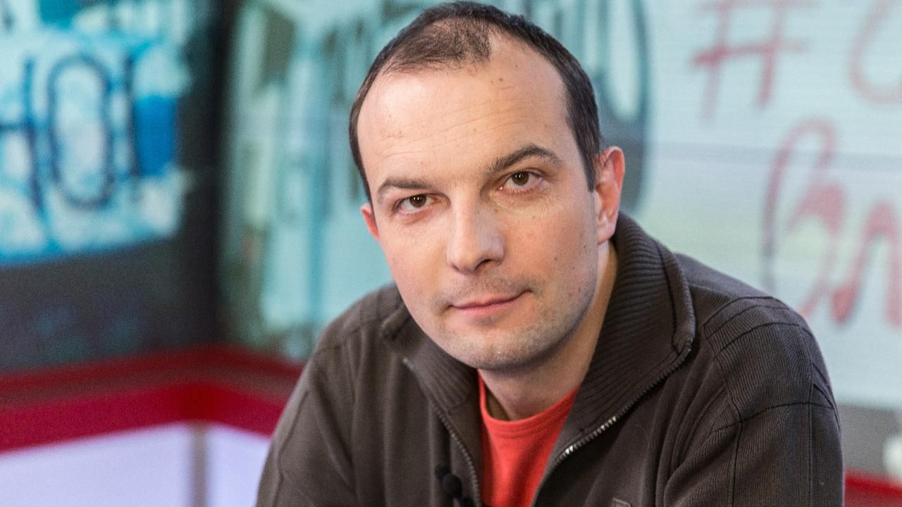 Службу безопасности должен возглавлять человек с принципами, несовместимыми с коррупцией—Соболев Службу безопасности должен возглавлять человек с принципами, несовместимыми с коррупцией—Соболев