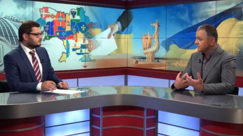 Порошенко "калькирует" режим власти России Порошенко "калькирует" режим власти России