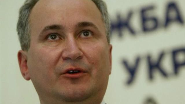 Новий голова СБУ їздить на дорожезному авто, а його син судив автомайданівців Новий голова СБУ їздить на дорожезному авто, а його син судив автомайданівців