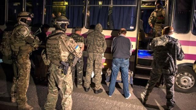 Из плена освободили украинских разведчиков Из плена освободили украинских разведчиков