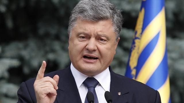 Порошенко готує план на випадок зриву мінських домовленостей Порошенко готує план на випадок зриву мінських домовленостей
