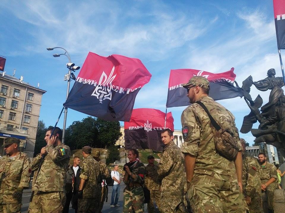 У Києві починається марш націоналістів. Очікуються провокації
У Києві починається марш націоналістів. Очікуються провокації