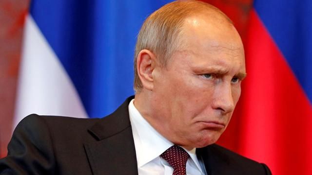 Путин говорит, что воюет на Донбассе из-за санкций Запада