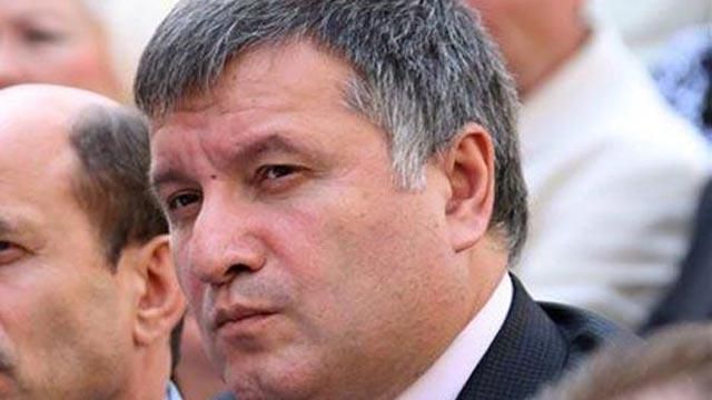 Аваков сказав, коли в Одесі і Львові з'явиться поліція. Обіцяє високу зарплату 