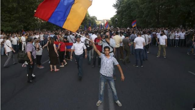 "Майдан у Вірменії": активісти поставили владі ультиматум