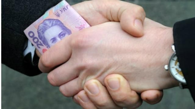 На хабарі попалися два одеські офіцери. У них стріляли На хабарі попалися два одеські офіцери. У них стріляли