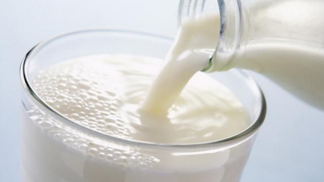 Антимонопольный комитет хочет проверить цены на молоко