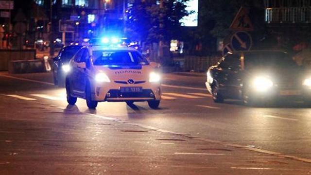 Нові поліцейські відзвітували про першу непросту ніч Нові поліцейські відзвітували про першу непросту ніч