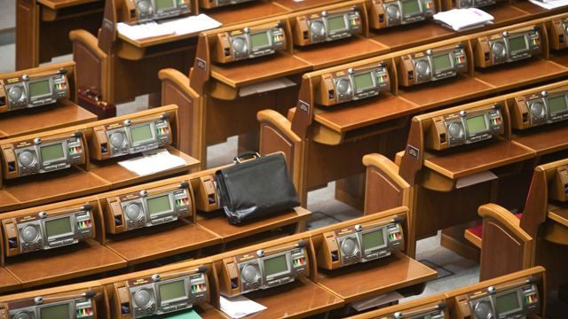 Совет специально соберется, чтобы переголосовать закон о кредитах, — СМИ Совет специально соберется, чтобы переголосовать закон о кредитах, — СМИ