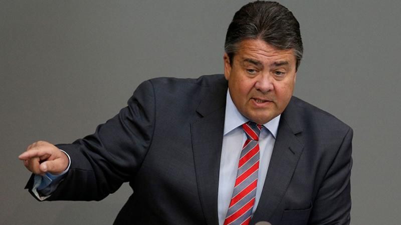 У Німеччині шкодують, що не дали Україні витрачених на Грецію мільярдів У Німеччині шкодують, що не дали Україні витрачених на Грецію мільярдів