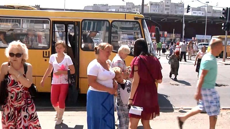 Общественные приемные в Луцке "пошли в люди" Общественные приемные в Луцке "пошли в люди"