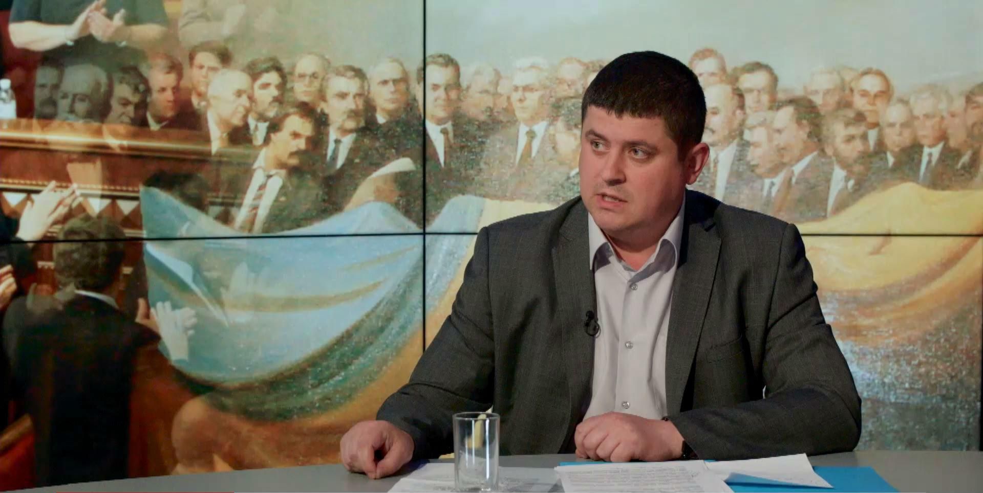 Новий закон про місцеві вибори зменшить кількість депутатів, — нардеп Новий закон про місцеві вибори зменшить кількість депутатів, — нардеп