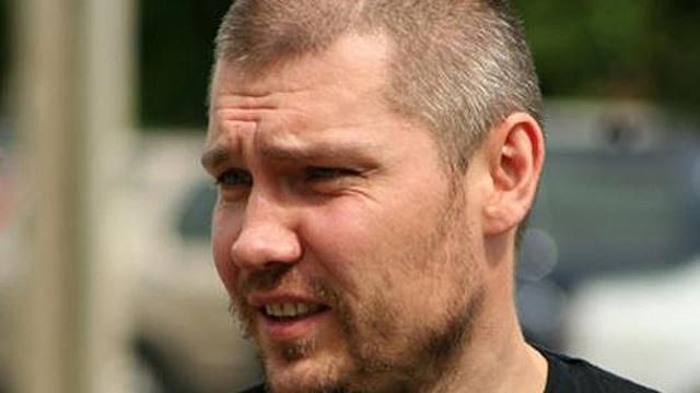 Парня в майке с логотипом "Азова" оштрафовали в Беларуси Парня в майке с логотипом "Азова" оштрафовали в Беларуси