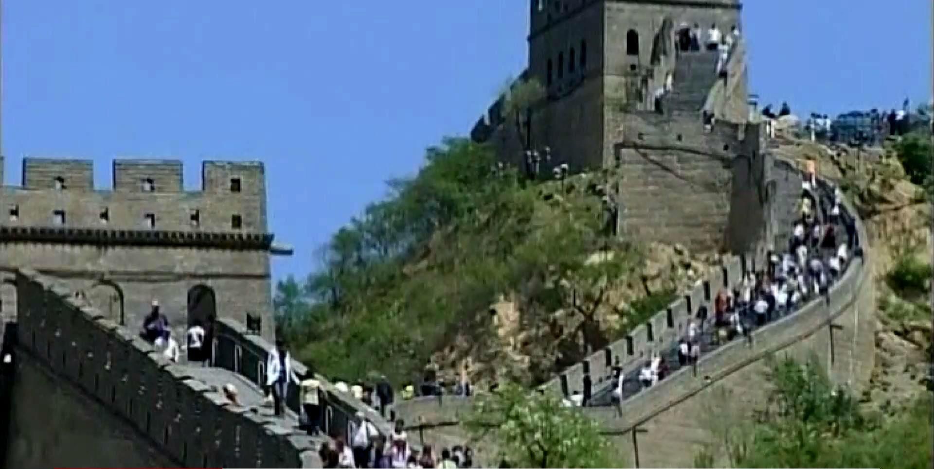 Страны мира отгораживаются друг от друга, строя стены Страны мира отгораживаются друг от друга, строя стены