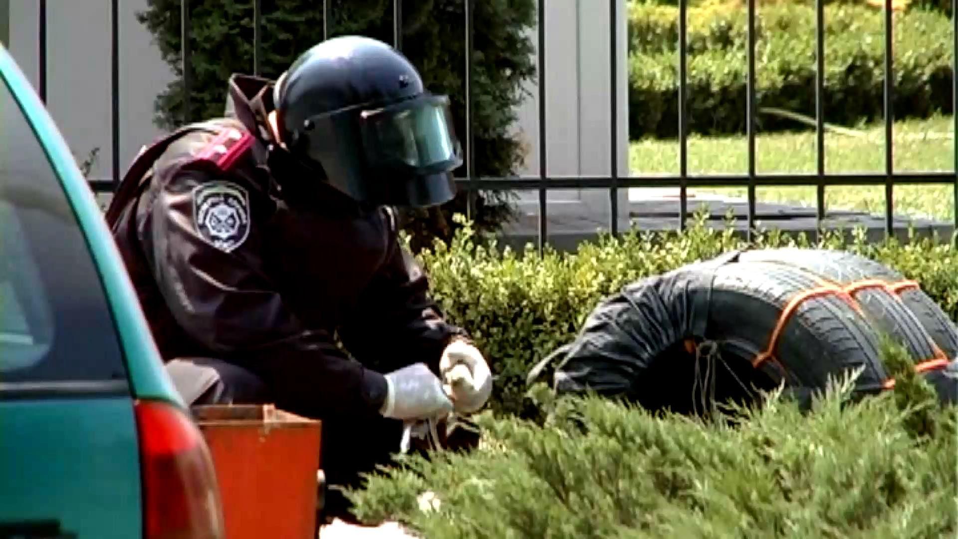 Пенсіонер приніс гранату у відділок міліції Пенсіонер приніс гранату у відділок міліції