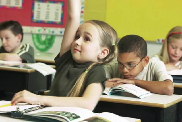 Украинский язык в школах прогрессирует, а в СМИ — приходит в упадок Украинский язык в школах прогрессирует, а в СМИ — приходит в упадок