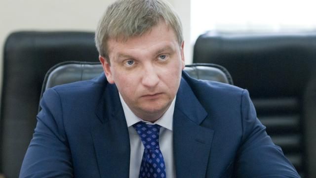 Минюст открывает реестр коррупционеров и онлайн-сервисы ЗАГСов
Минюст открывает реестр коррупционеров и онлайн-сервисы ЗАГСов