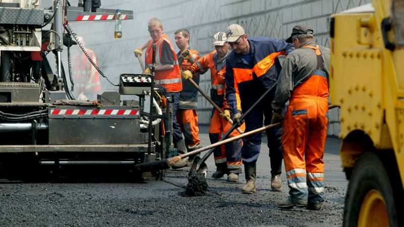 Апокаліпсис українських доріг: що буде замість "Укравтодору" Апокаліпсис українських доріг: що буде замість "Укравтодору"