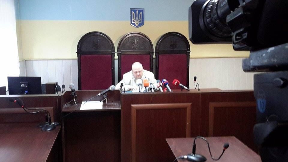 Судья объяснил, почему отпустил скандального ректора Судья объяснил, почему отпустил скандального ректора