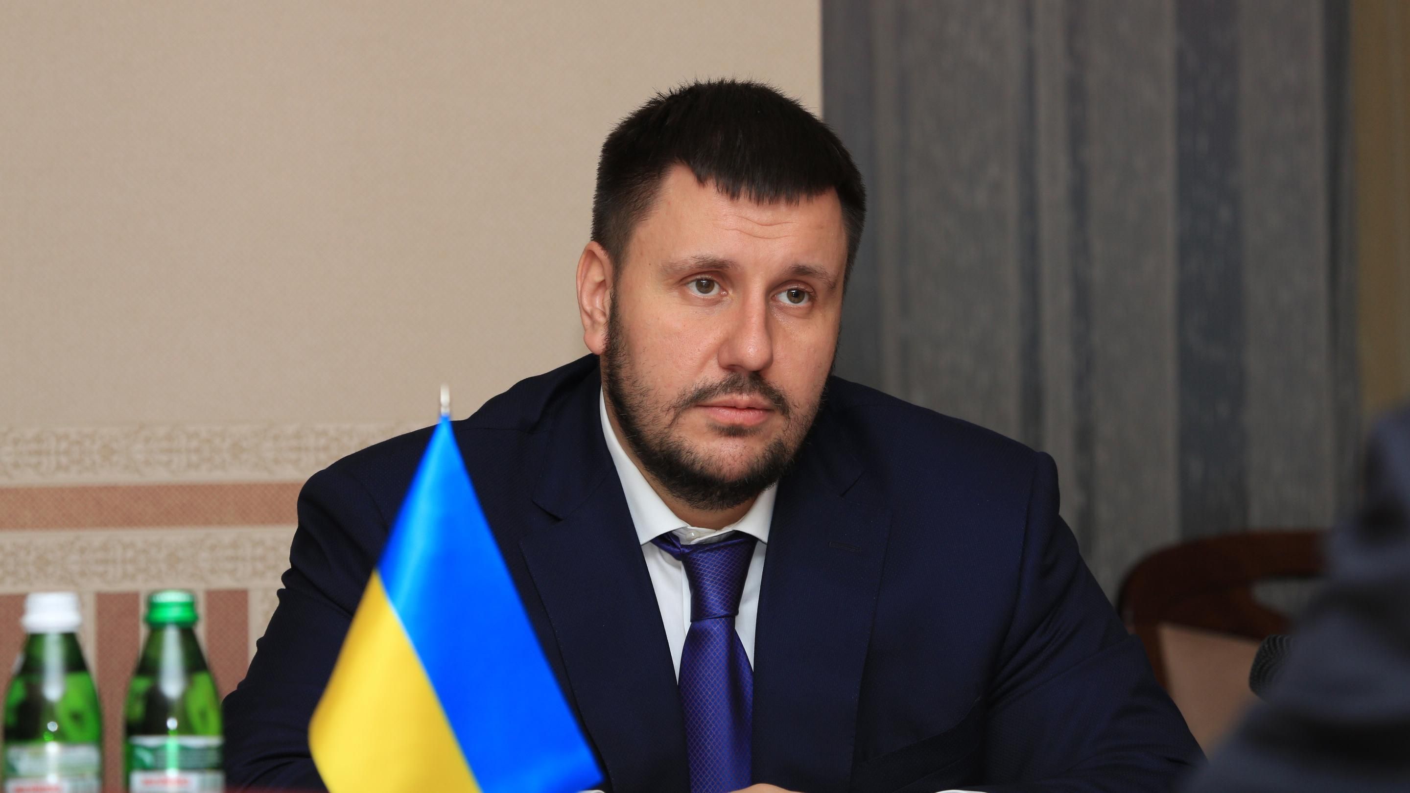 Патріарх Кирил нагородив одіозного міністра часів Януковича Патріарх Кирил нагородив одіозного міністра часів Януковича