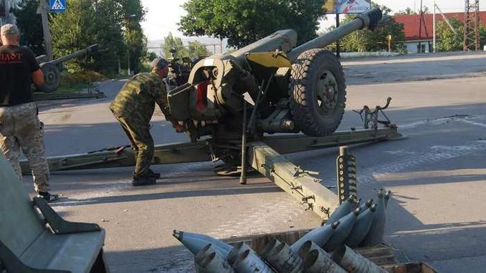 Бойовики пішли в атаку на позиції українських військ на Донбасі