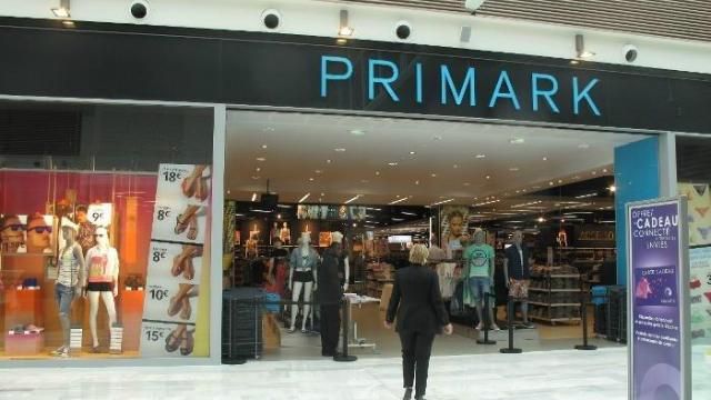 Невідомі напали на магазин поблизу Парижа: в заручниках майже 20 людей Невідомі напали на магазин поблизу Парижа: в заручниках майже 20 людей