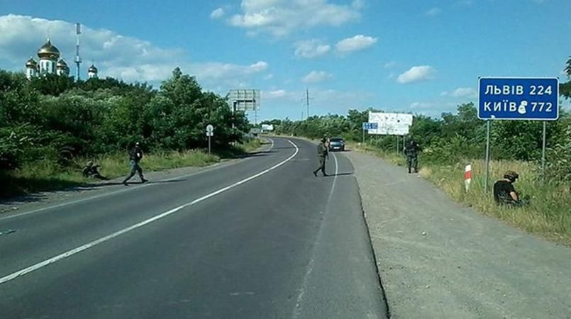 У Мукачевому дійшло до захоплення заручників