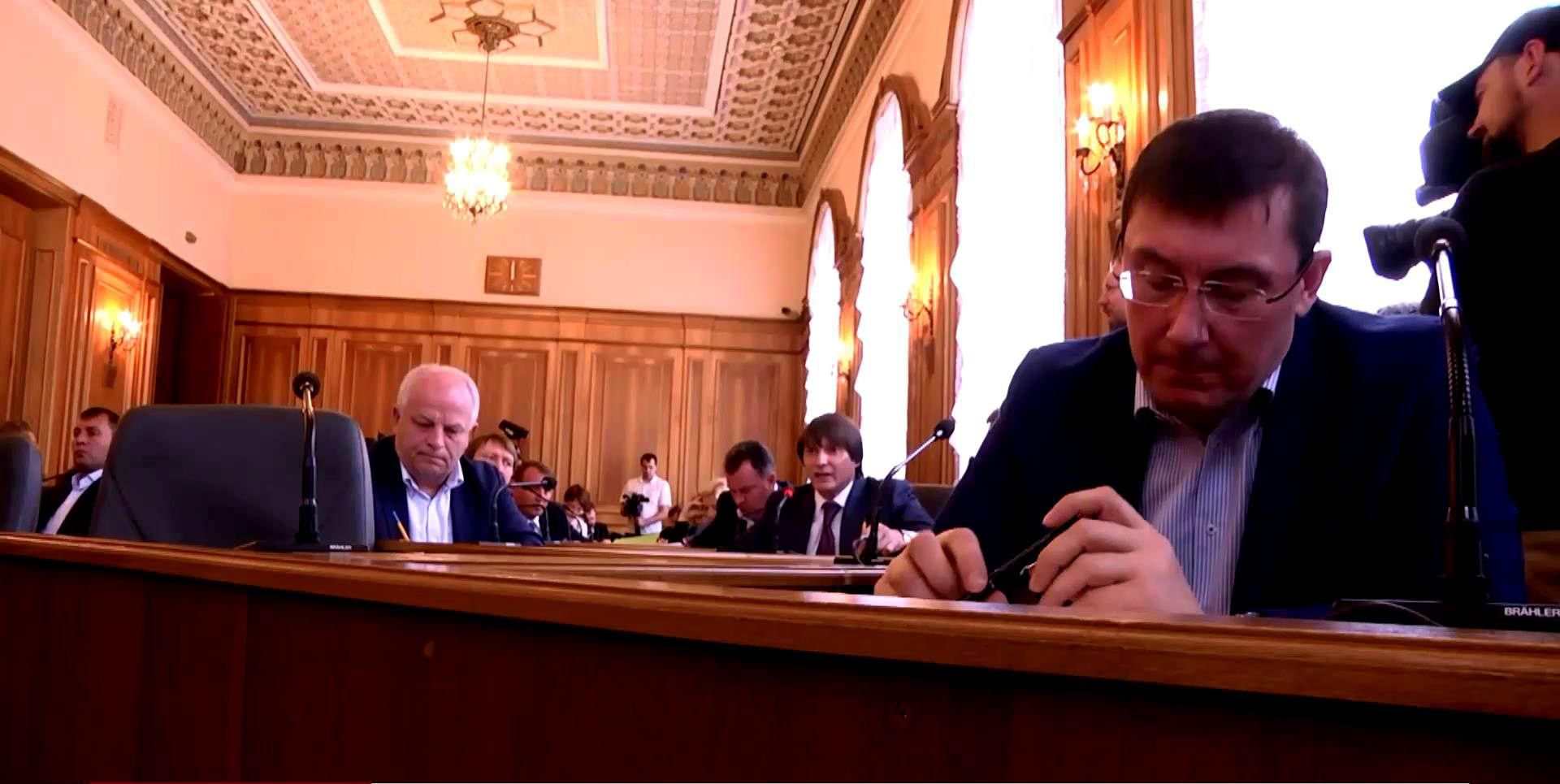 Депутатська група, до якої входить Ланьо, не планує його виключати зі складу Депутатська група, до якої входить Ланьо, не планує його виключати зі складу