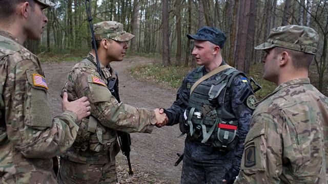 У США роздумують над тренуванням української армії
