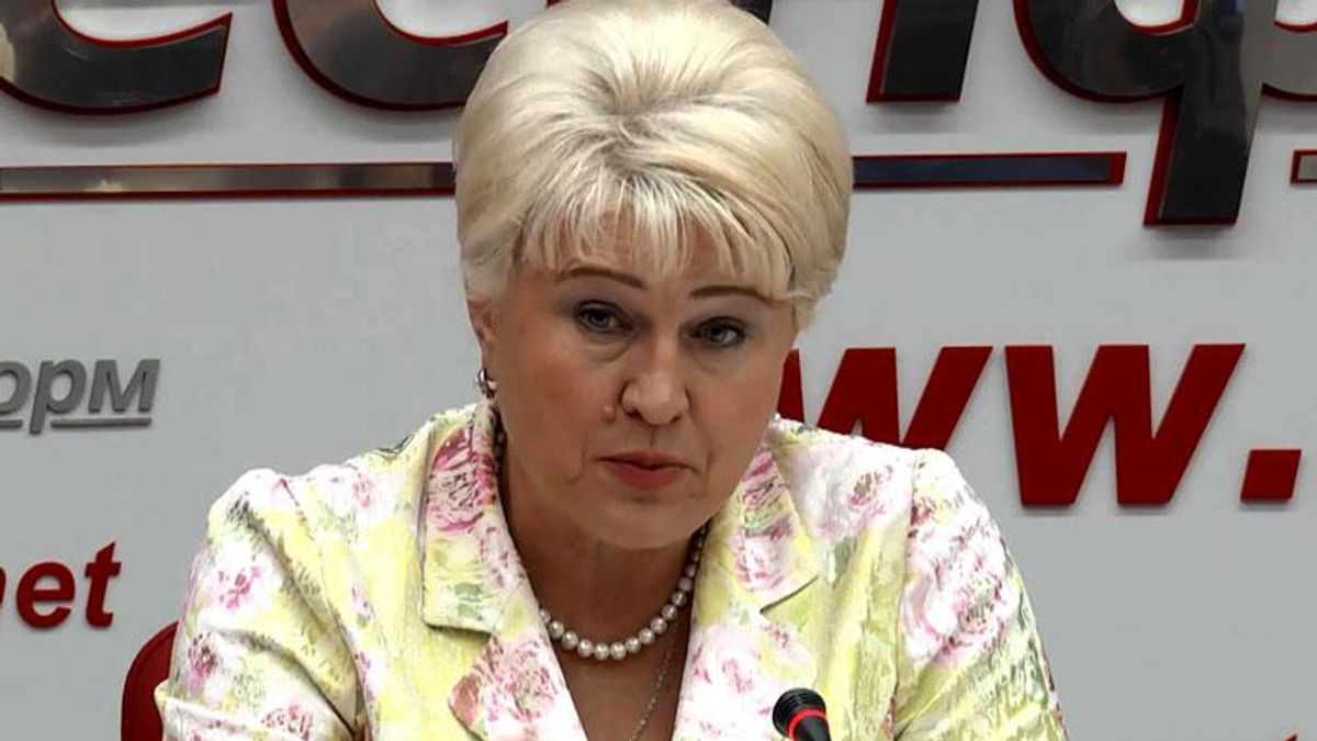 Наслідки пожежі на нафтобазі під Києвом загрожують катастрофою, — еколог Наслідки пожежі на нафтобазі під Києвом загрожують катастрофою, — еколог
