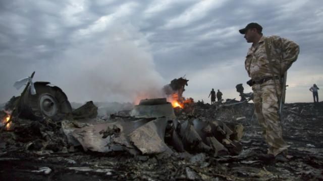 Рада разрешила продолжить расследование катастрофы малазийского Boeing-777 Рада разрешила продолжить расследование катастрофы малазийского Boeing-777