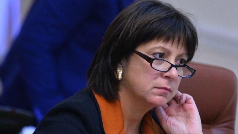 Яресько снова заговорила о дефолте: "для гривны это даже лучше" Яресько снова заговорила о дефолте: "для гривны это даже лучше"
