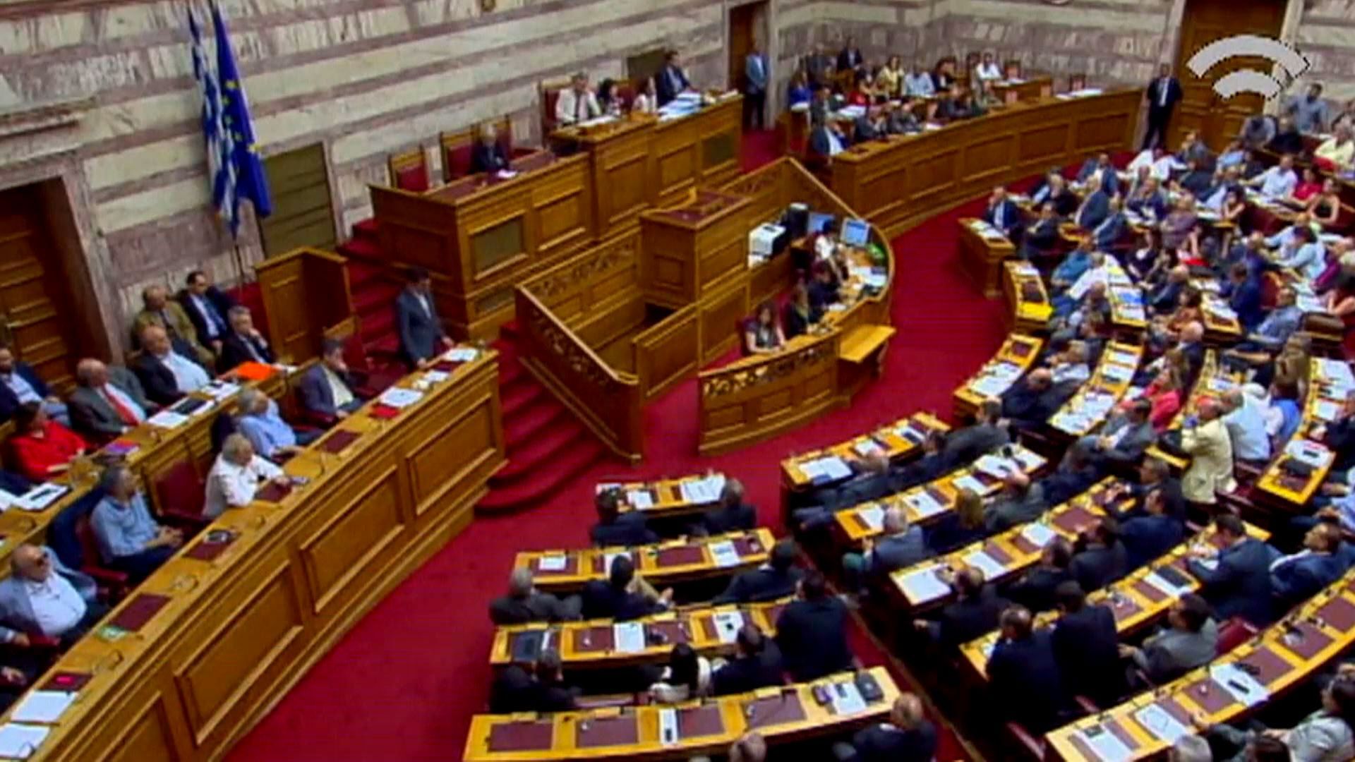 Греція вирішила фінансові проблеми новим кредитом Греція вирішила фінансові проблеми новим кредитом