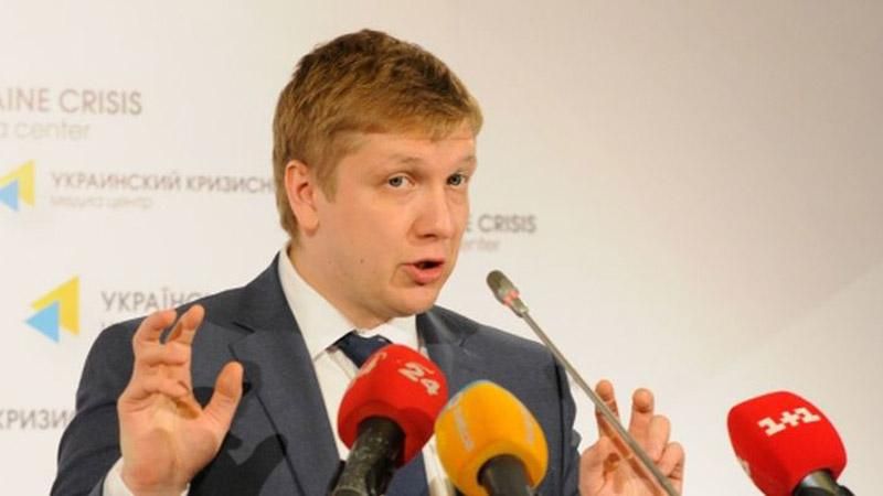 Газ населению продают с "наваром" в три раза Газ населению продают с "наваром" в три раза