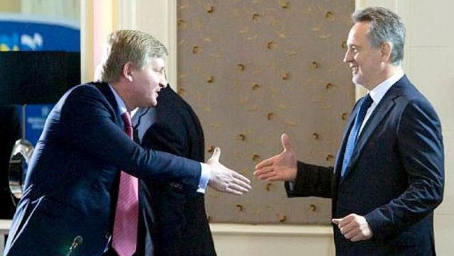 Лещенко розповів, чим небезпечні Ахметов і Фірташ Лещенко розповів, чим небезпечні Ахметов і Фірташ