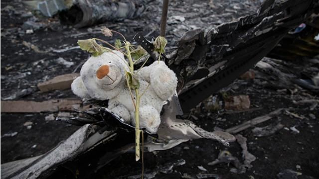 Россия идиотской ложью загнала себя в угол, — российский аналитик о Boeіng-777 Россия идиотской ложью загнала себя в угол, — российский аналитик о Boeіng-777