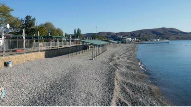 "Турбота" русского міра: у Севастополі всі міські пляжі непридатні для купання "Турбота" русского міра: у Севастополі всі міські пляжі непридатні для купання