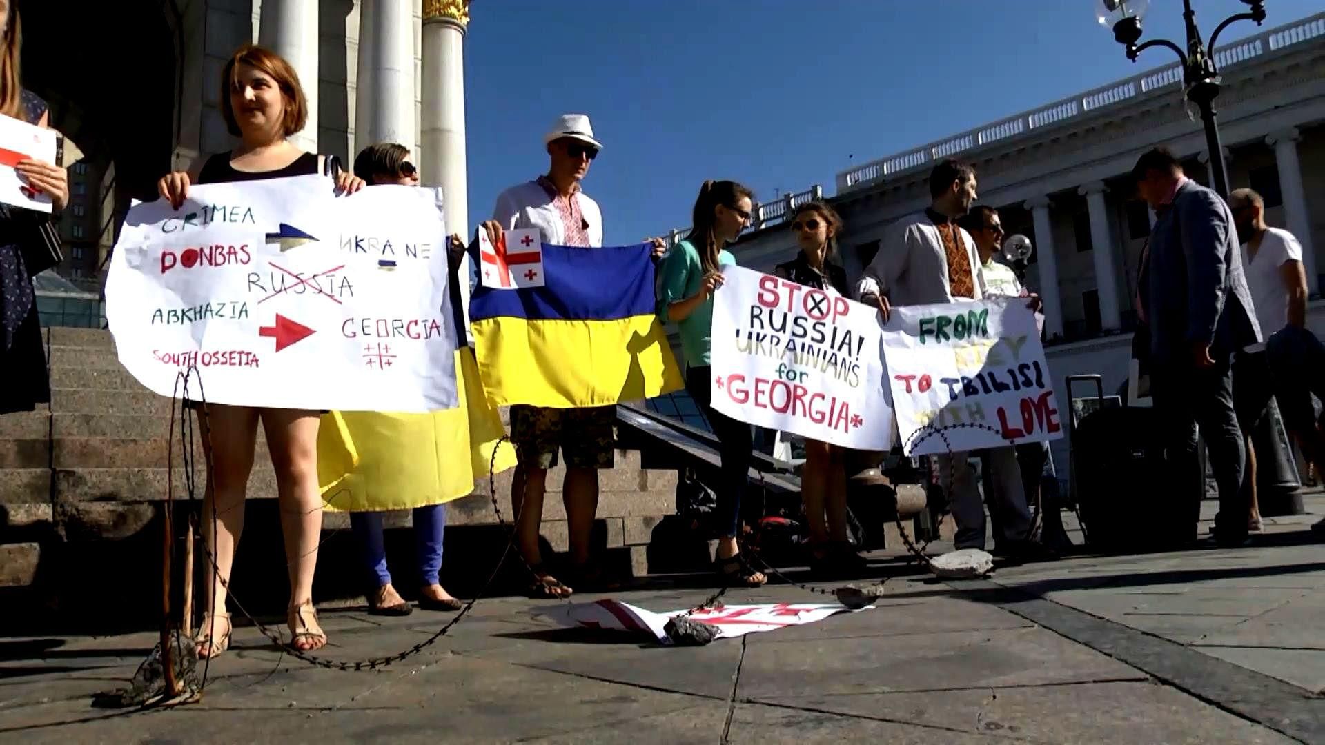 Росія вдалася до "повзучої" окупації Грузії Росія вдалася до "повзучої" окупації Грузії