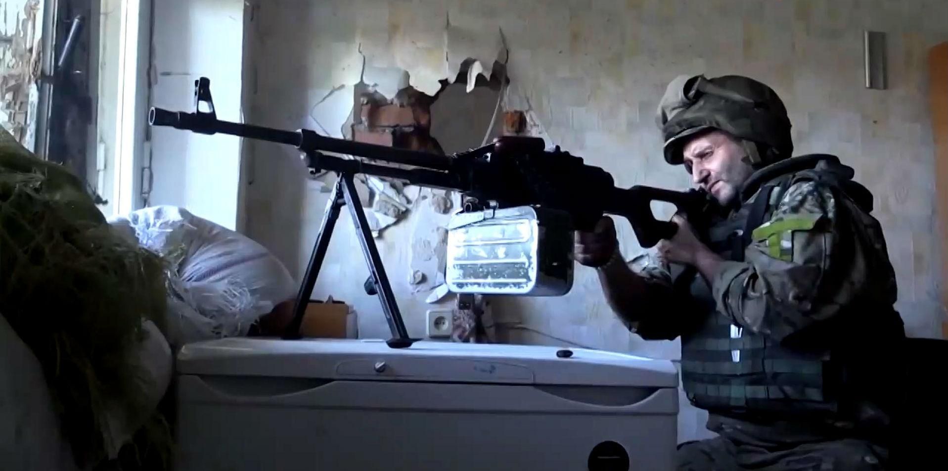 Боєць 93-ї бригади пояснив, чому в зоні АТО ситуація погіршилась Боєць 93-ї бригади пояснив, чому в зоні АТО ситуація погіршилась