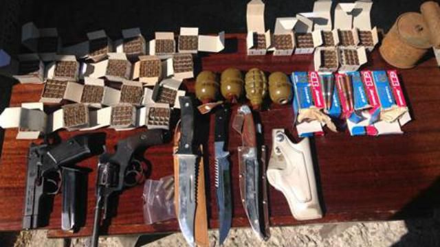 "Рибний" день у СБУ: за добу викрили два арсенали зброї біля Києва "Рибний" день у СБУ: за добу викрили два арсенали зброї біля Києва