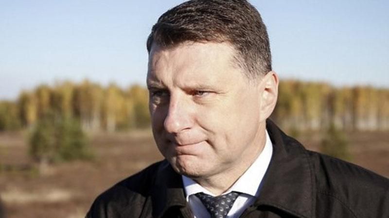 Президенту Латвии хотят запретить говорить по-русски Президенту Латвии хотят запретить говорить по-русски