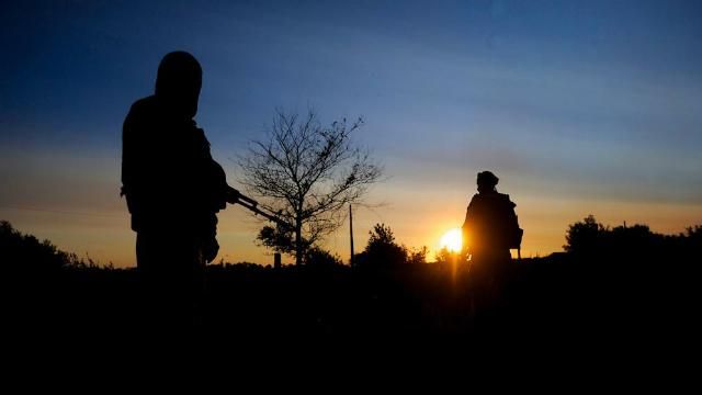 Фото дня: отважные бойцы защищают Украину Фото дня: отважные бойцы защищают Украину