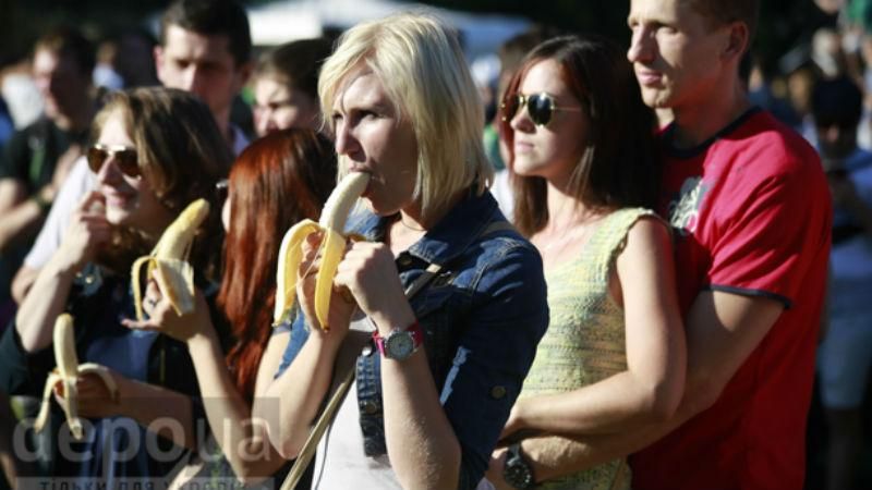 Камасутра, порка и стриптиз — в Киеве прошел фестиваль секса (18+)