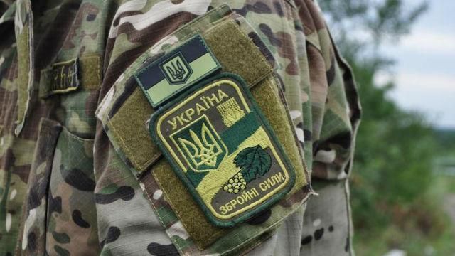 Озброєний солдат втік прямо з караулу. Його розшукує міліція Озброєний солдат втік прямо з караулу. Його розшукує міліція