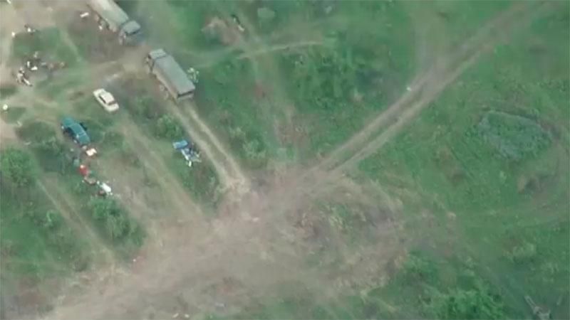 Терористи ганебно втекли з бази, яку показали на YouTube Терористи ганебно втекли з бази, яку показали на YouTube