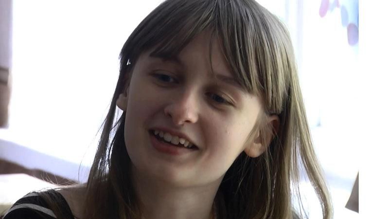 Дівчина, яка найкраще склала ЗНО, байдикувала на уроках Дівчина, яка найкраще склала ЗНО, байдикувала на уроках