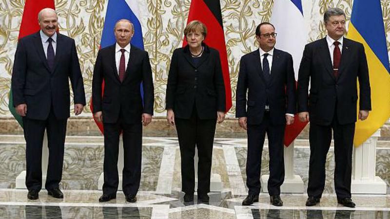 Начались очередные переговоры в Минске Начались очередные переговоры в Минске