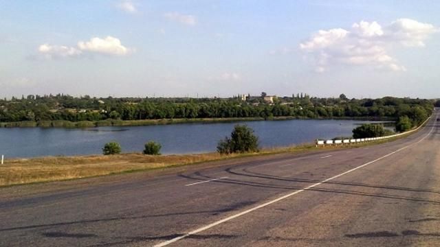 Луганські терористи ледь не стерли два села з лиця землі